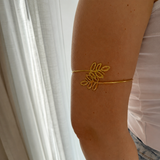 Bracelet de bras KAMILA - Feuille dorée en acier inoxydable