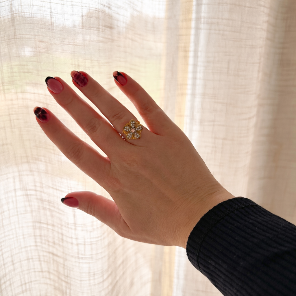 Bague MANDY – Fleur rotative anti-stress avec strass en acier inoxydable