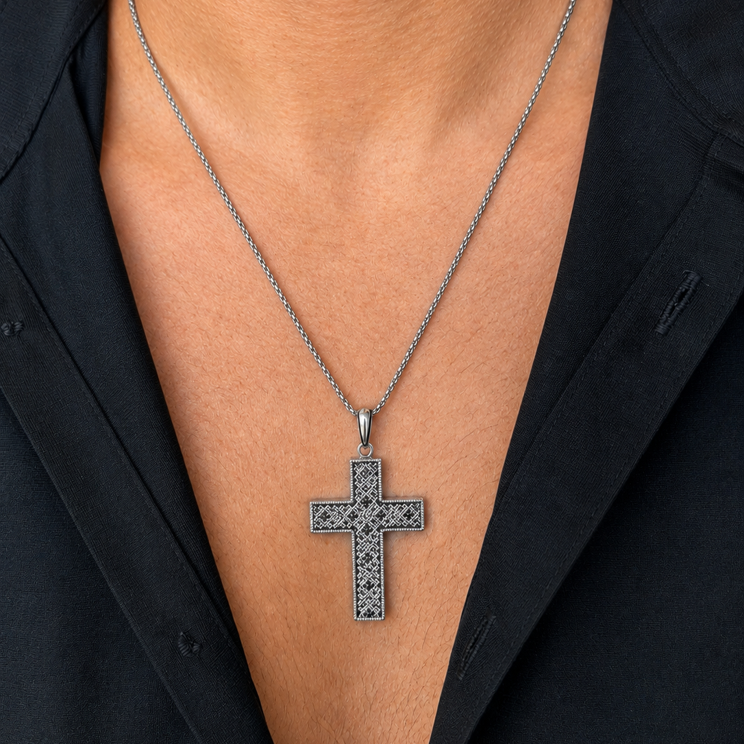 Collier RAPHAËL - Croix en acier inoxydable argenté