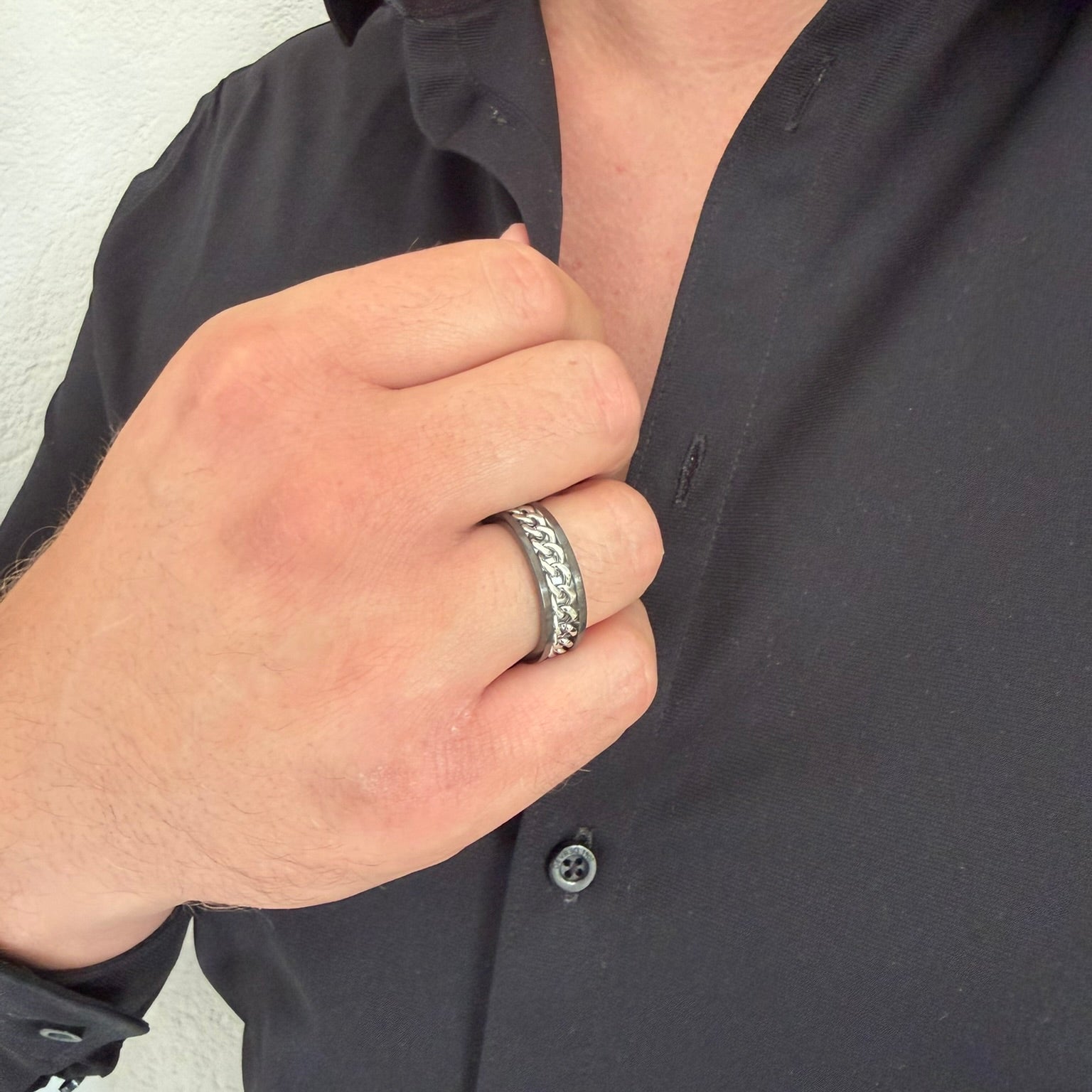 Bague NOÉ - Chaîne centrale en acier inoxydable noir et argenté
