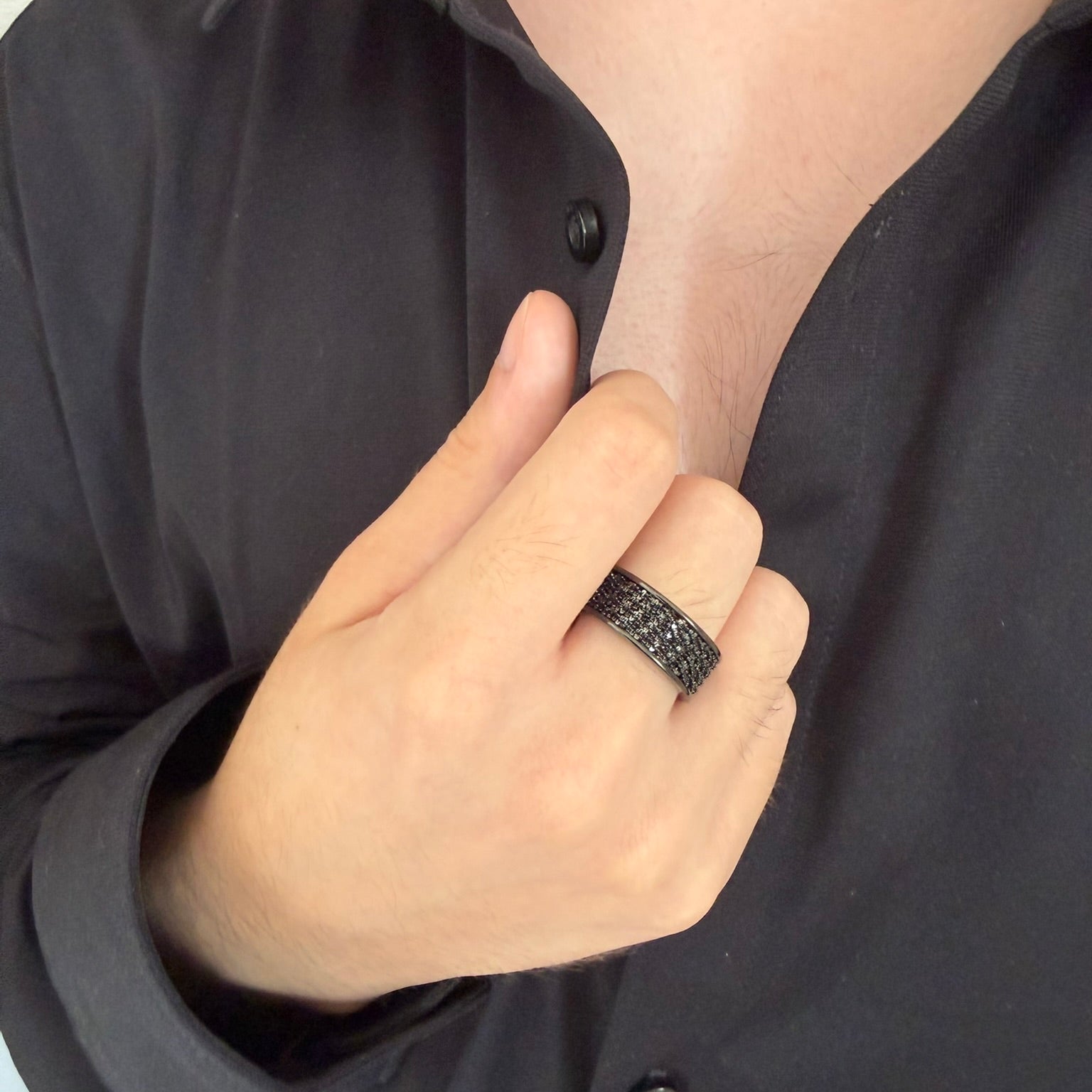 Bague MATHÉO - Acier inoxydable noir texturé