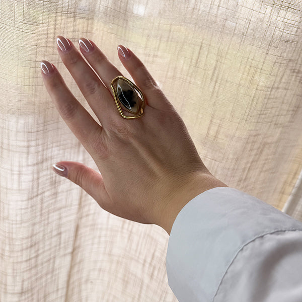 Bague AGATHE – Dorée motif léopard marron en acier inoxydable