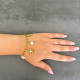 Bracelet SOPHIA - Charms florales et perles nacrées en acier inoxydables